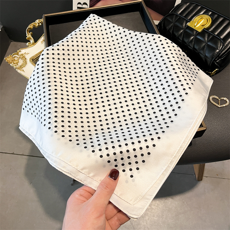 Luxury New Printed Scarves Wom - Luxury Bags In China Wholesale recension och pris
