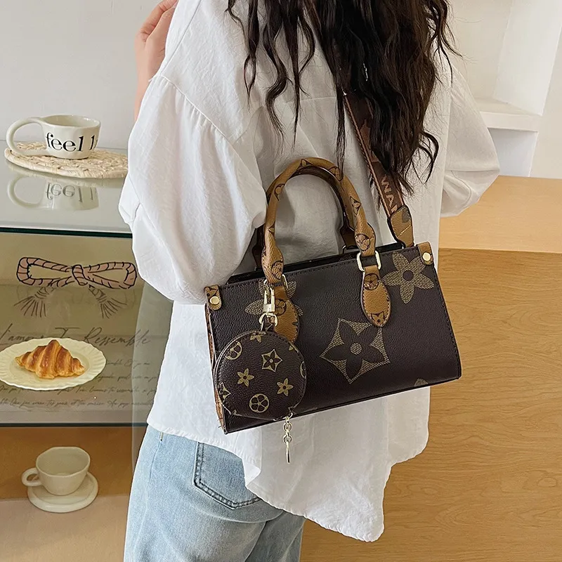 Vintage Monogram Women's Top H - Tote Bag Leather Monogram recension och pris