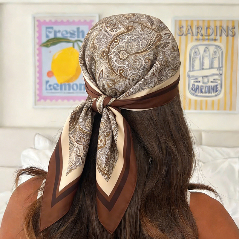 Luxury Women Silk Square Scarf - Luxury Bags Expensive recension och pris