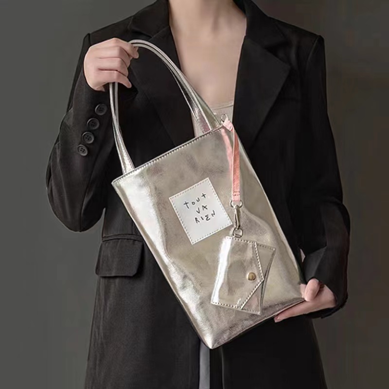 Y2K Vintage Korean Silver Shou - Luxury Bags Korea recension och pris
