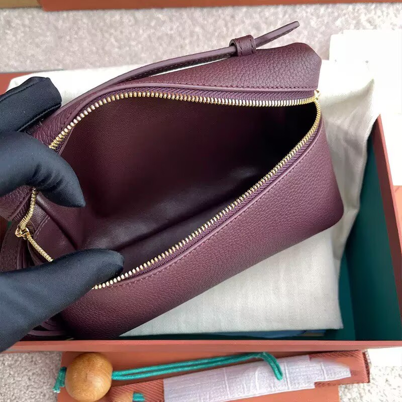 Genuine Leather Small Crossbod - Luxury Bags Korea recension och pris