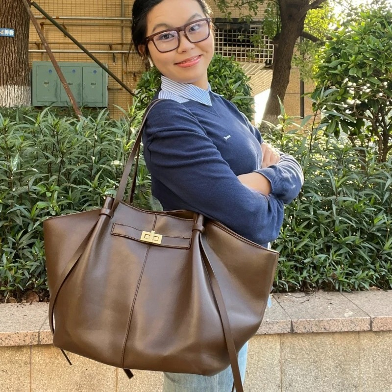 2026 Women's Summer Large Capa - Luxury Bags Korea recension och pris