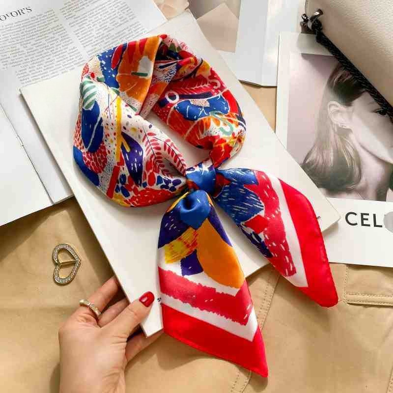 70cm Luxury Belt Print Silk Sq - Luxury Bags Expensive recension och pris