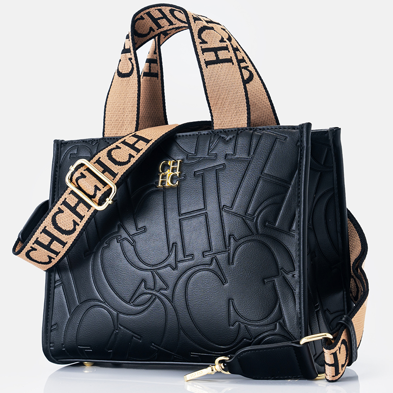 CH Monogram Embossed Tote Bag  - Tote Bag Leather Monogram recension och pris
